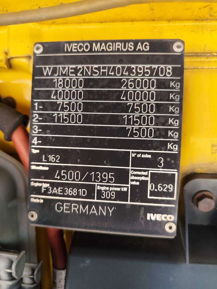IVECO STRALIS CUBE AD260S42 - Autocarro portacontainer/ Caisse interchangeable: foto 2 IVECO STRALIS CUBE AD260S42 - Autocarro portacontainer/ Caisse interchangeable: foto 2