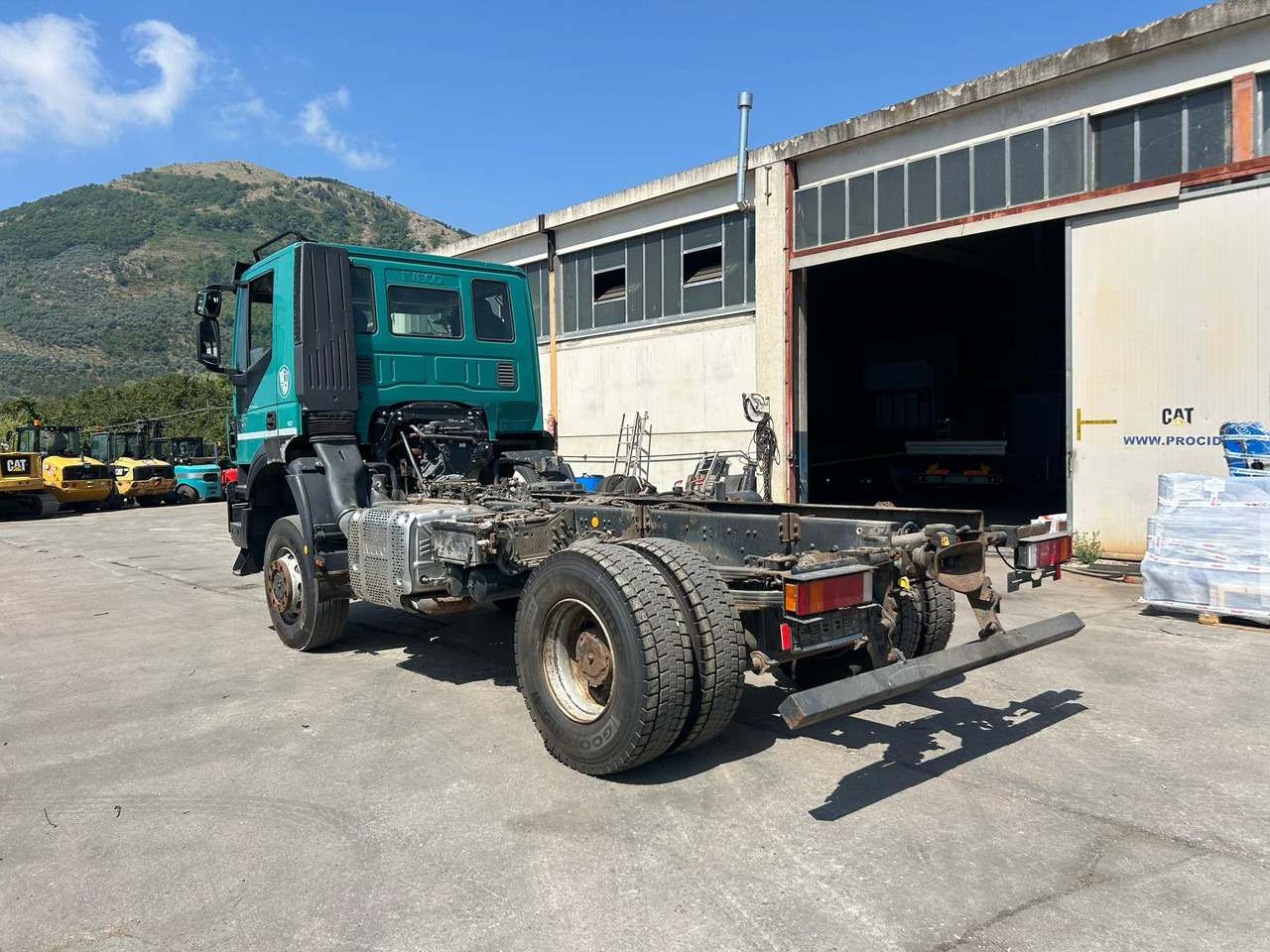 Autocarro telaio IVECO TRAKKER 190T41: foto 17