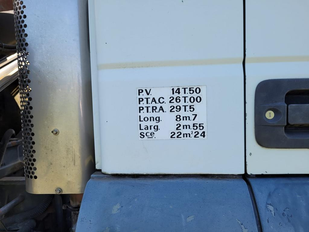 Camion con gru, Autocarro ribaltabile IVECO TRAKKER 260T36: foto 24 Camion con gru, Autocarro ribaltabile IVECO TRAKKER 260T36: foto 24