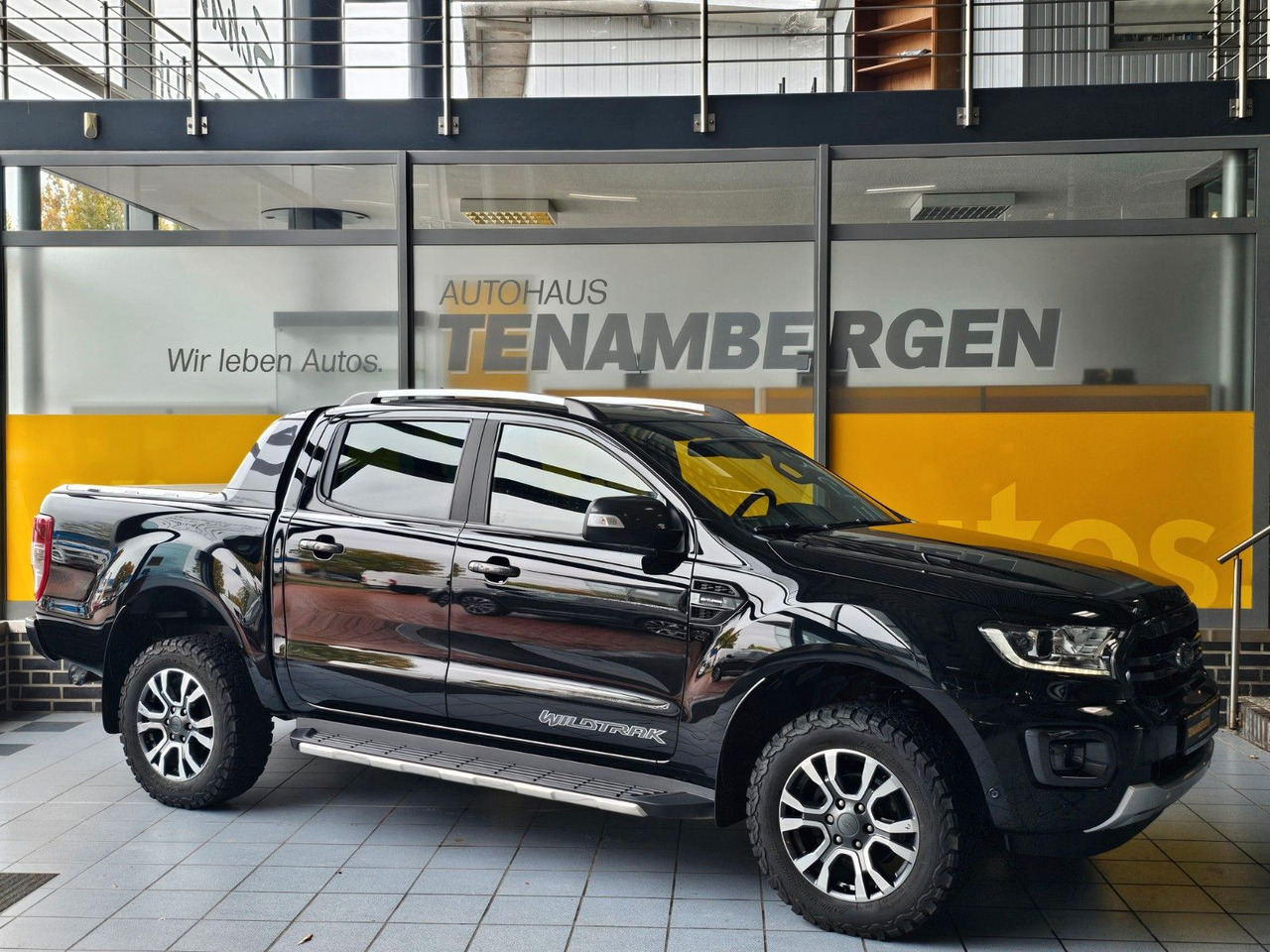 Ford Ranger Wildtrak DoKa 4x4 Standhzg. ACC LED AHK - SUV/ Fuoristrada: foto 1 Ford Ranger Wildtrak DoKa 4x4 Standhzg. ACC LED AHK - SUV/ Fuoristrada: foto 1