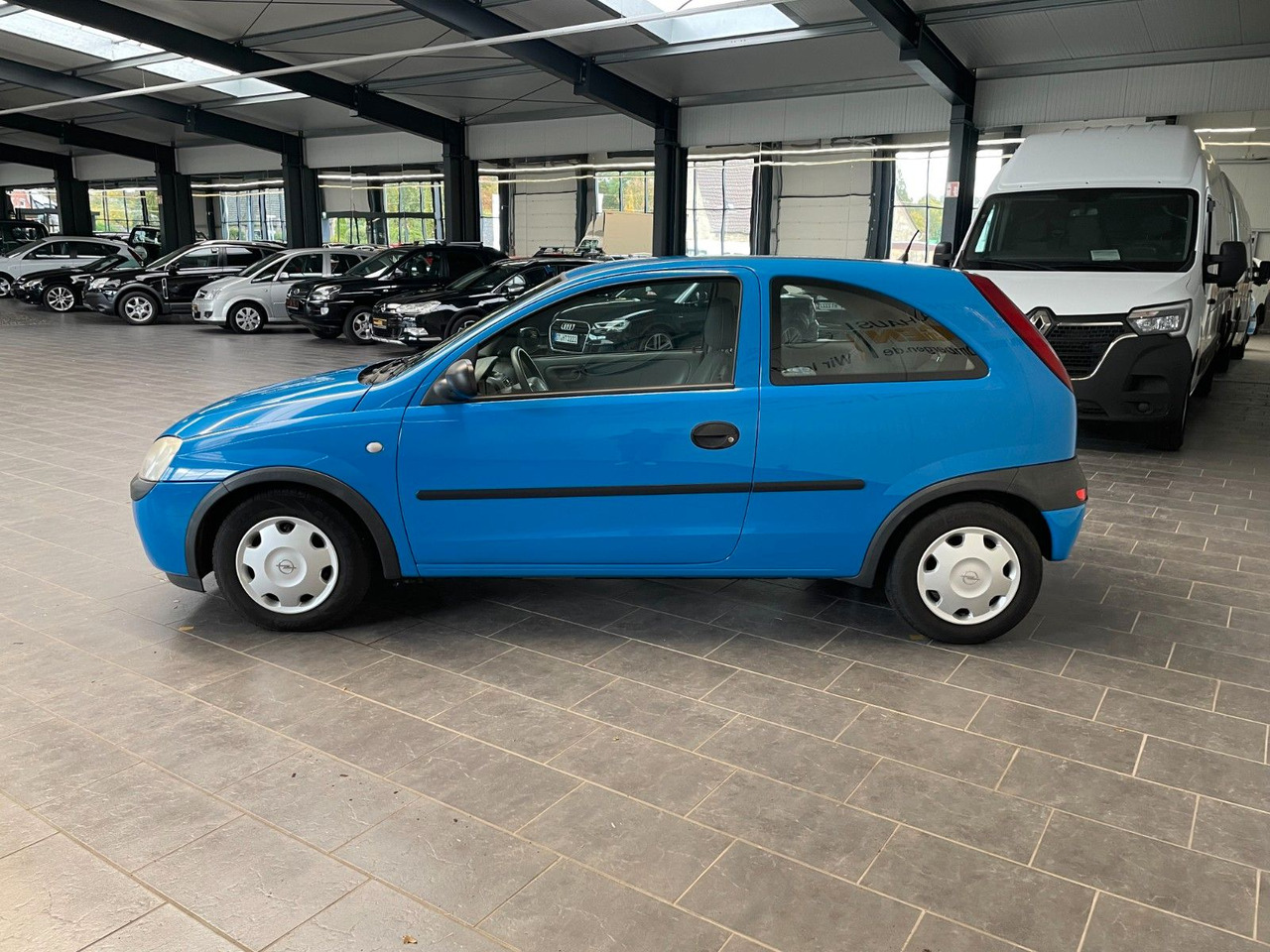 Opel Corsa Comfort Tüv NEU 8 fach Bereift - Berlina: foto 5 Opel Corsa Comfort Tüv NEU 8 fach Bereift - Berlina: foto 5