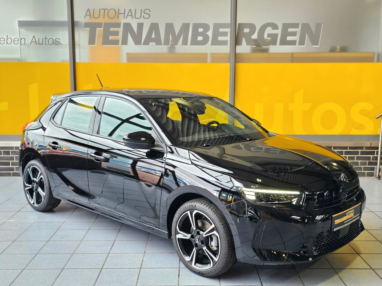 Opel Corsa F 1.2 GS AT-8 Lenkradheizg. Kamera LED ACC - Berlina: foto 1 Opel Corsa F 1.2 GS AT-8 Lenkradheizg. Kamera LED ACC - Berlina: foto 1