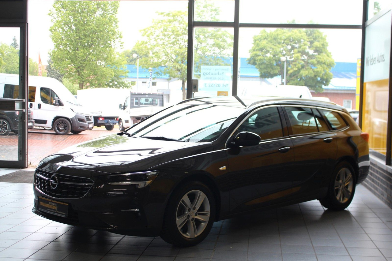 Opel Insignia B Navi SHZ Elegance IntelliLux LED - Autovettura: foto 4 Opel Insignia B Navi SHZ Elegance IntelliLux LED - Autovettura: foto 4