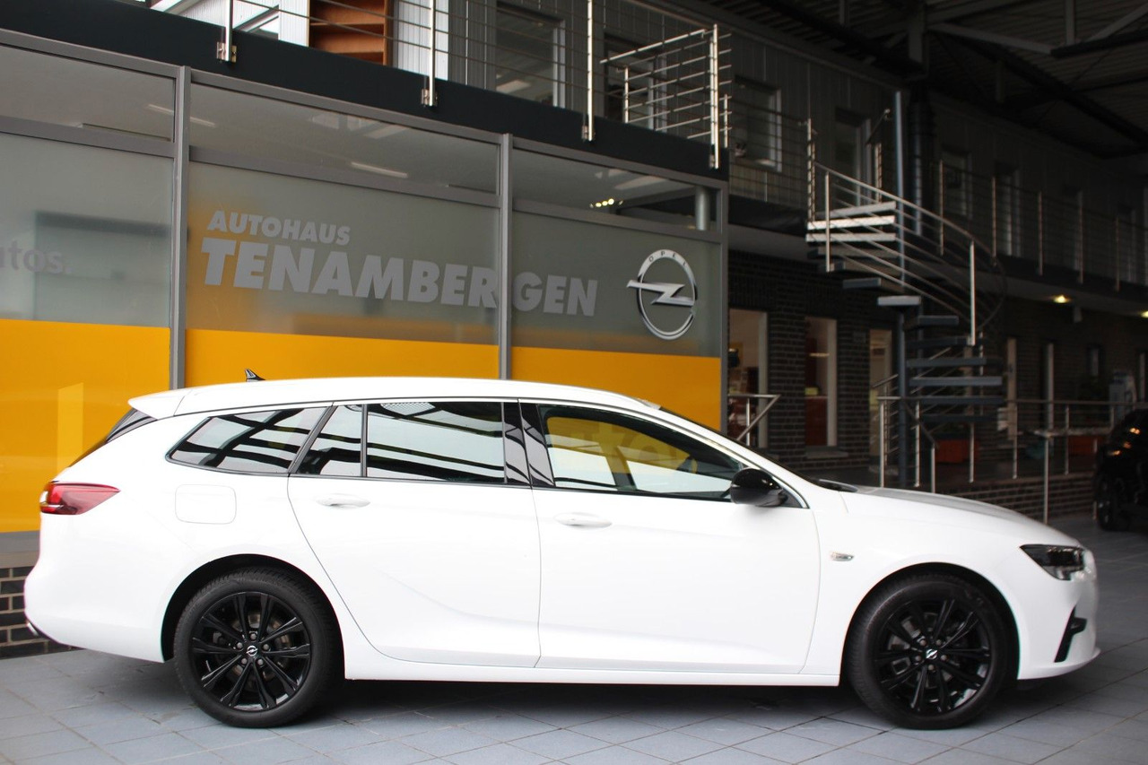 Opel Insignia B ST 4x4 Leder Massage Bose Matrix AHK - Autovettura: foto 3 Opel Insignia B ST 4x4 Leder Massage Bose Matrix AHK - Autovettura: foto 3
