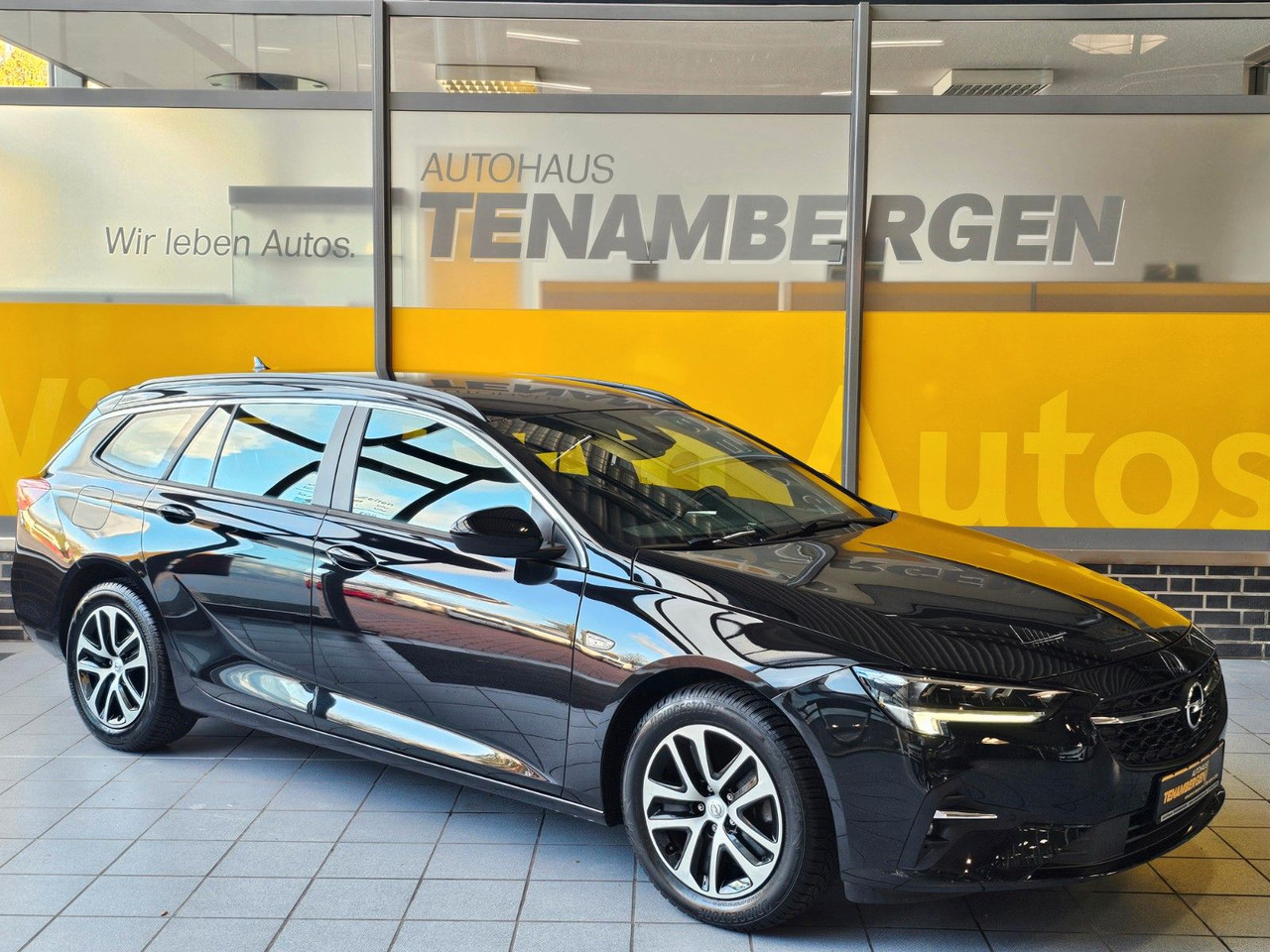 Opel Insignia B ST SHZ LHzg Carplay PDC Spurassistent - Station wagon: foto 1 Opel Insignia B ST SHZ LHzg Carplay PDC Spurassistent - Station wagon: foto 1