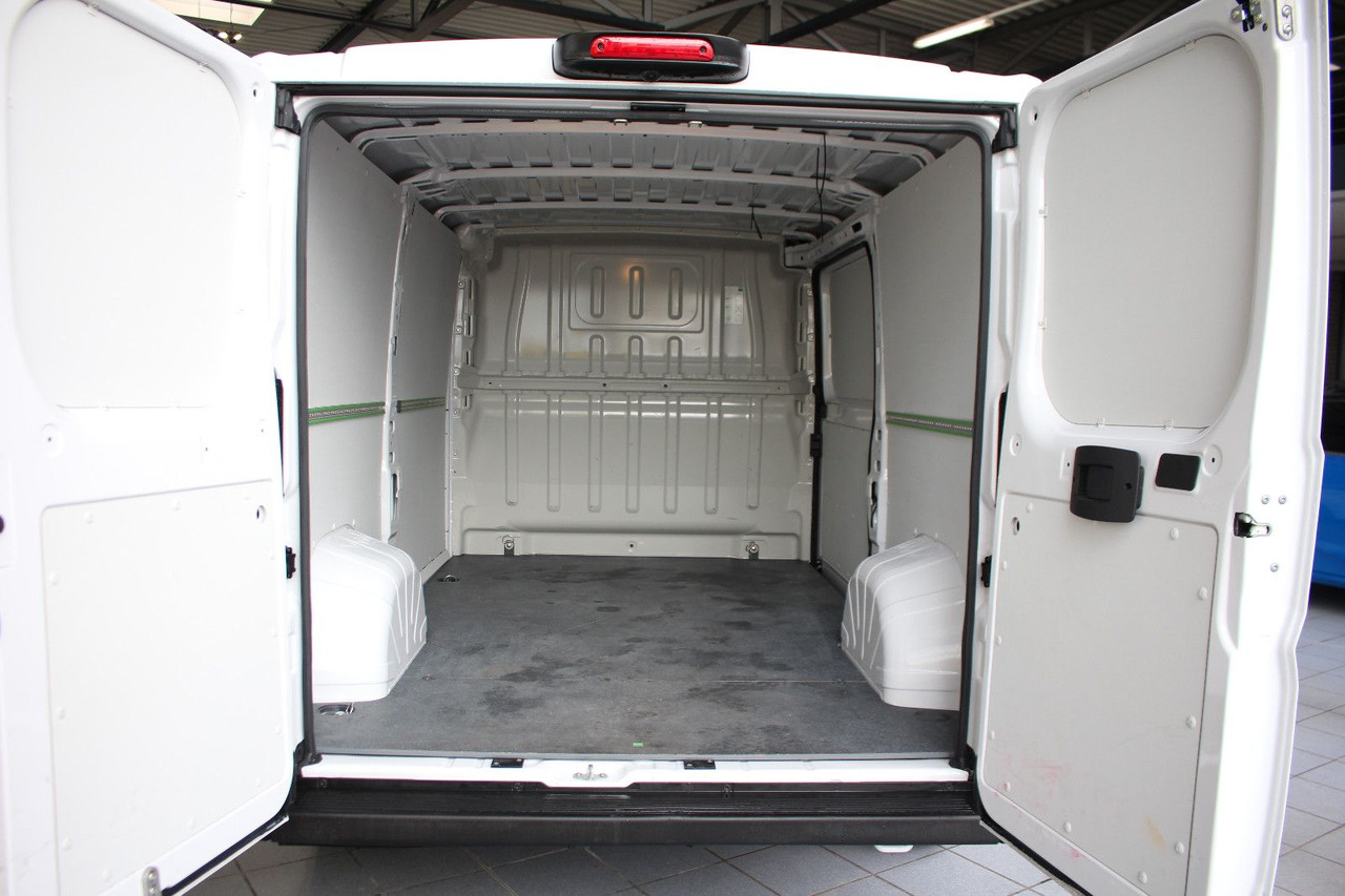 Leasing di  Opel Movano C Kasten L2H1 3,5t Edition Navi Kamera Opel Movano C Kasten L2H1 3,5t Edition Navi Kamera: foto 17
