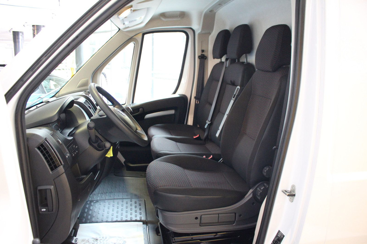 Opel Movano C Kasten L2H1 3,5t Edition Navi Kamera - Furgone chiuso: foto 5 Opel Movano C Kasten L2H1 3,5t Edition Navi Kamera - Furgone chiuso: foto 5