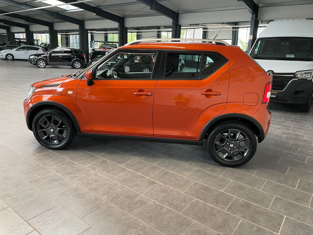 Suzuki Ignis 1.2 Comfort /Hybrid/Automatik/DAB/Navi - Autovettura: foto 5 Suzuki Ignis 1.2 Comfort /Hybrid/Automatik/DAB/Navi - Autovettura: foto 5