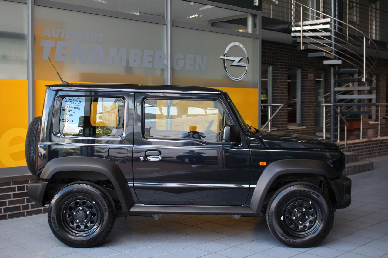 Suzuki Jimny zuschaltbarer Allradantrieb Allgrip - SUV/ Fuoristrada: foto 3 Suzuki Jimny zuschaltbarer Allradantrieb Allgrip - SUV/ Fuoristrada: foto 3
