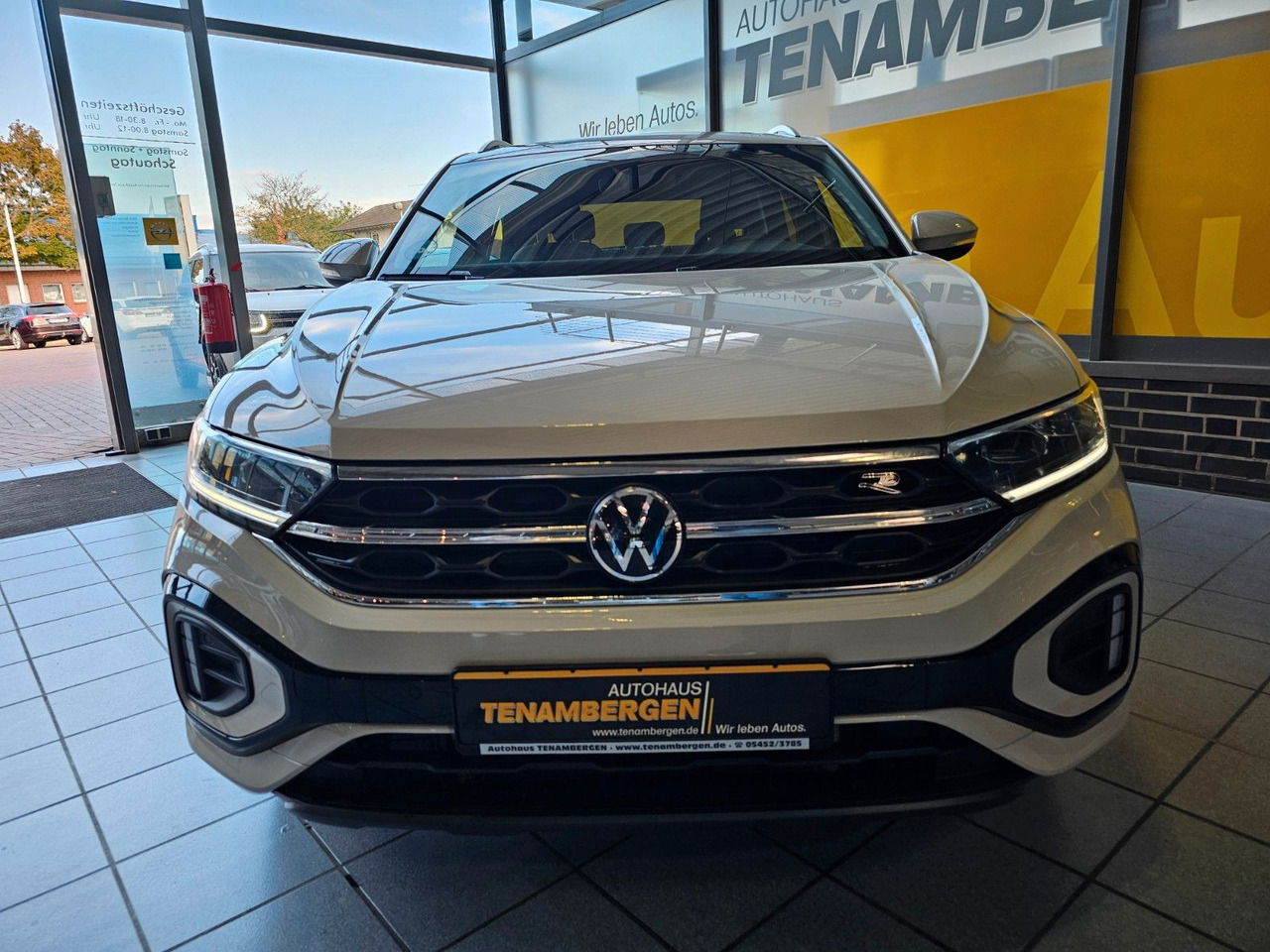 Volkswagen T-Roc R-Line eHeckklappe SHZ LED - SUV/ Fuoristrada: foto 3 Volkswagen T-Roc R-Line eHeckklappe SHZ LED - SUV/ Fuoristrada: foto 3