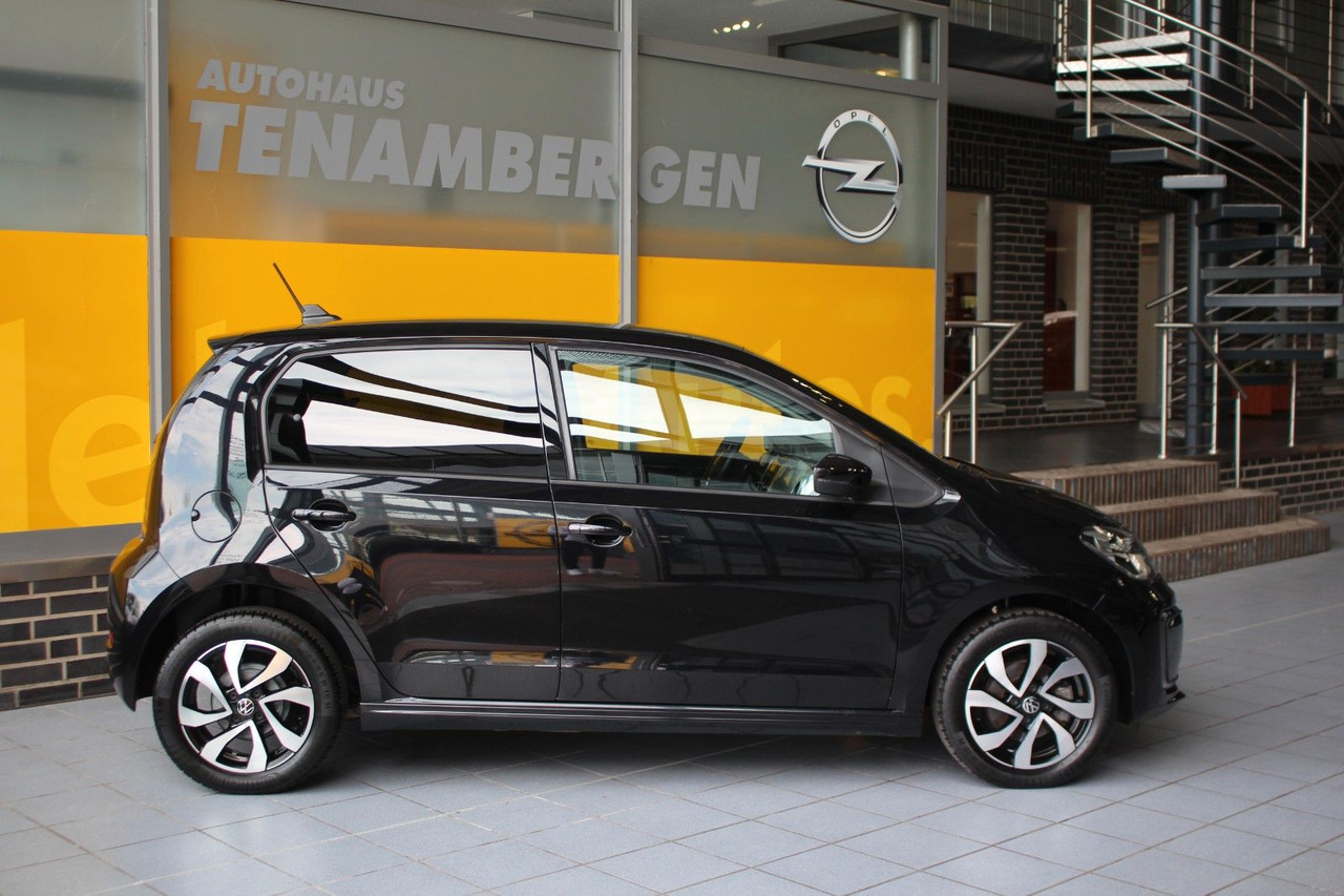 Volkswagen up! e-up! Max Kamera Sitzheizung DAB+ - Autovettura: foto 3 Volkswagen up! e-up! Max Kamera Sitzheizung DAB+ - Autovettura: foto 3