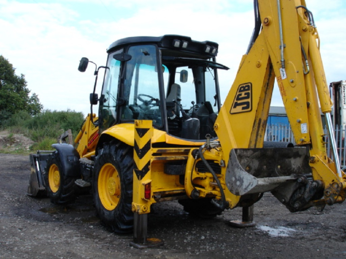 JCB 3CX CONTRACTOR - Terna: foto 4 JCB 3CX CONTRACTOR - Terna: foto 4