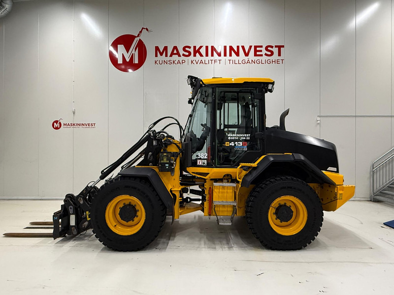 JCB 413S Nordic Edition - Pala gommata: foto 1 JCB 413S Nordic Edition - Pala gommata: foto 1