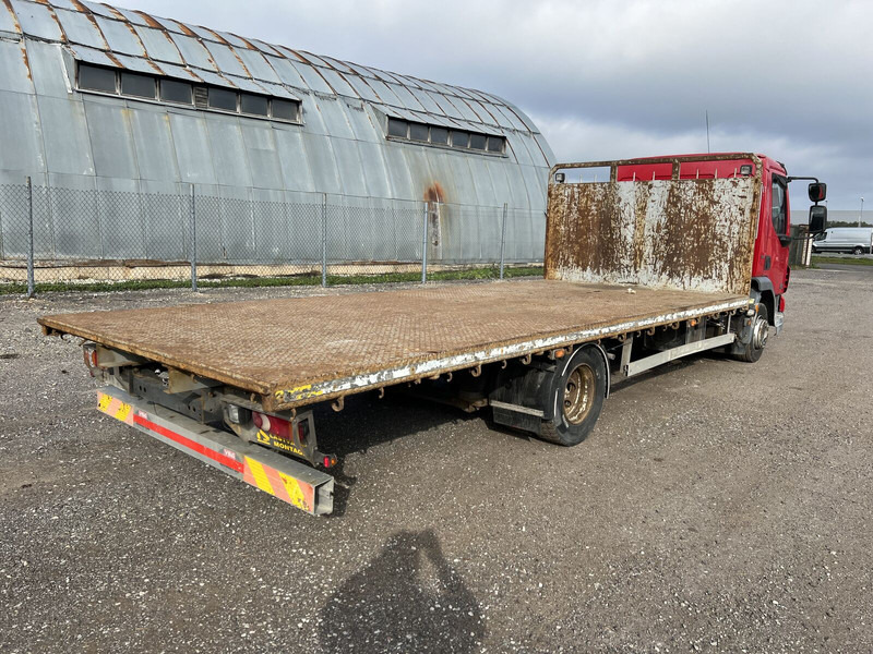 DAF LF45 210 - Autocarro con pianale/ Cassone fisso: foto 3 DAF LF45 210 - Autocarro con pianale/ Cassone fisso: foto 3