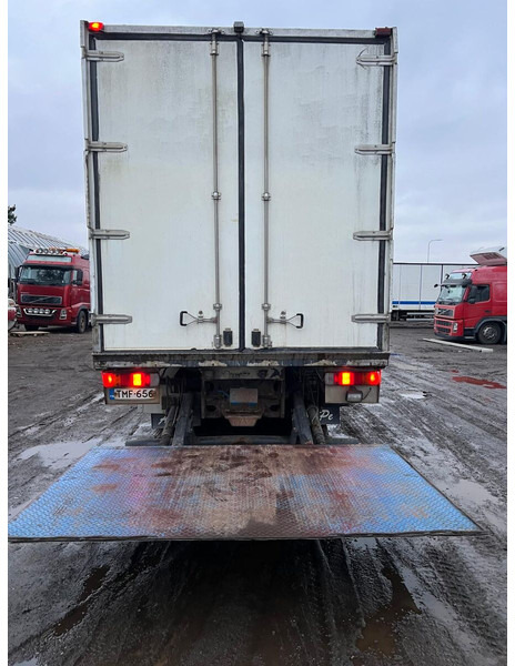 Scania R124 - Autocarro furgonato: foto 5 Scania R124 - Autocarro furgonato: foto 5