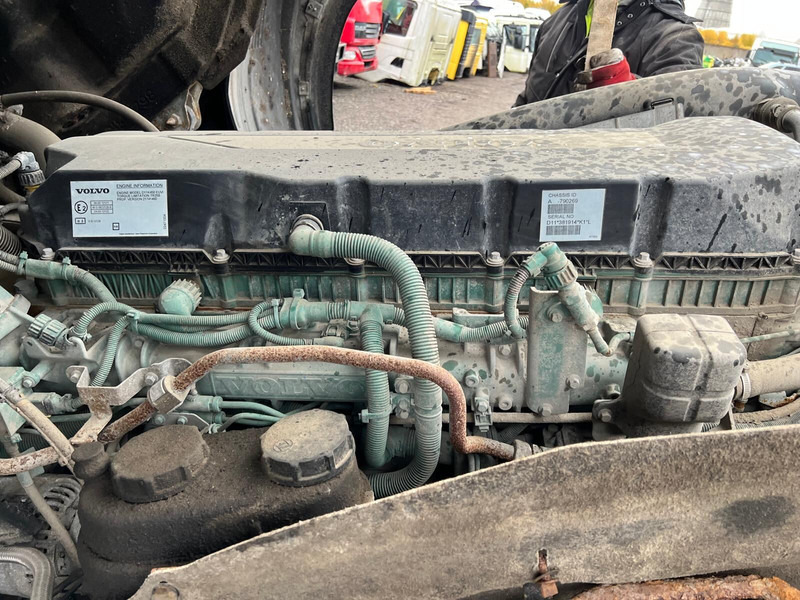 Volvo D11K450 - Motore: foto 1 Volvo D11K450 - Motore: foto 1
