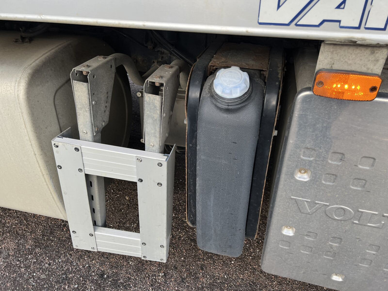 Autocarro frigorifero Volvo FM 480: foto 8