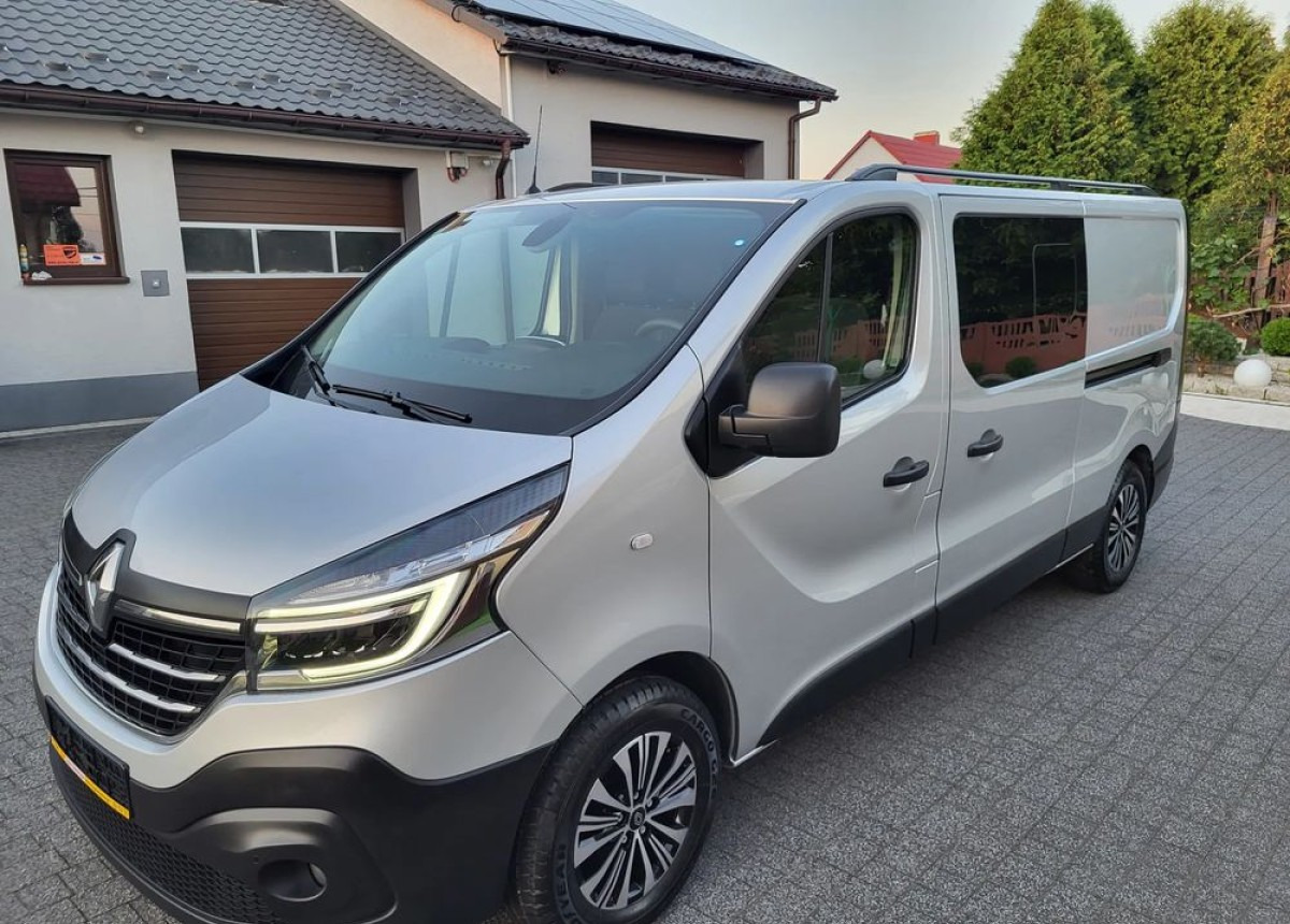 Renault Trafic 2.0 Doka - Furgone doppia cabina: foto 1 Renault Trafic 2.0 Doka - Furgone doppia cabina: foto 1