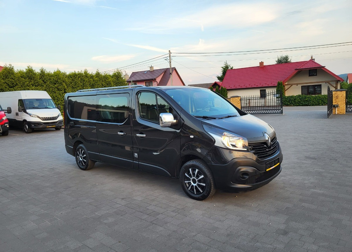 Renault Trafic Long doka 6-osobowy 6 osobowy - Furgone doppia cabina: foto 3 Renault Trafic Long doka 6-osobowy 6 osobowy - Furgone doppia cabina: foto 3