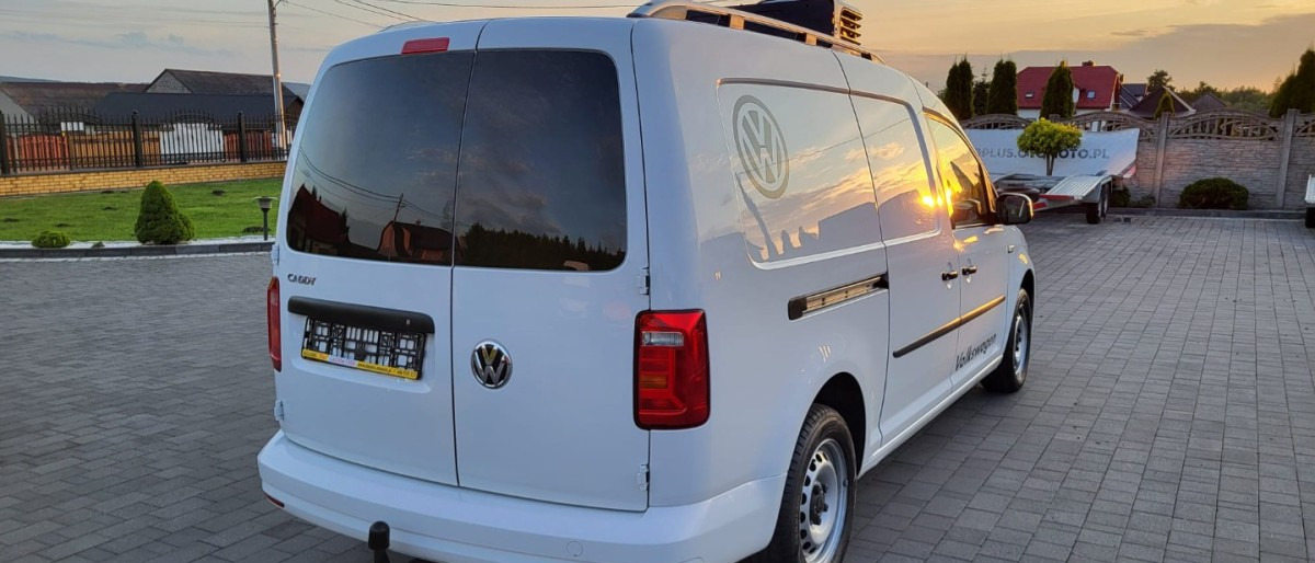 Volkswagen Cady 2.0 Maxi Chodnia na Gwarancji Chłodnia Carier zasilanie 230V - Furgone frigo: foto 2 Volkswagen Cady 2.0 Maxi Chodnia na Gwarancji Chłodnia Carier zasilanie 230V - Furgone frigo: foto 2