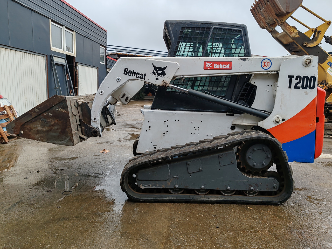 BOBCAT T200 - Minipala cingolata: foto 4 BOBCAT T200 - Minipala cingolata: foto 4