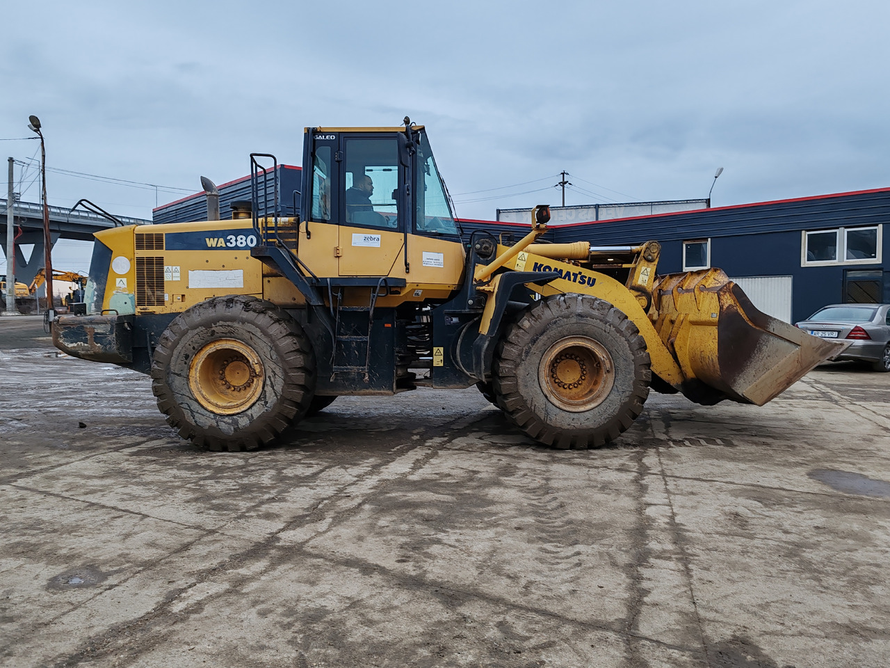 KOMATSU WA 380-S - Pala gommata: foto 5 KOMATSU WA 380-S - Pala gommata: foto 5