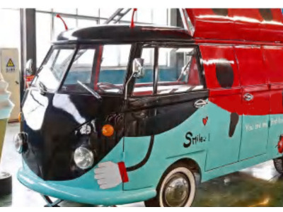 Deli Star Trailer Retro Minivan Fliptop 4300 Electric - EU standards - Rimorchio autonegozio: foto 1 Deli Star Trailer Retro Minivan Fliptop 4300 Electric - EU standards - Rimorchio autonegozio: foto 1