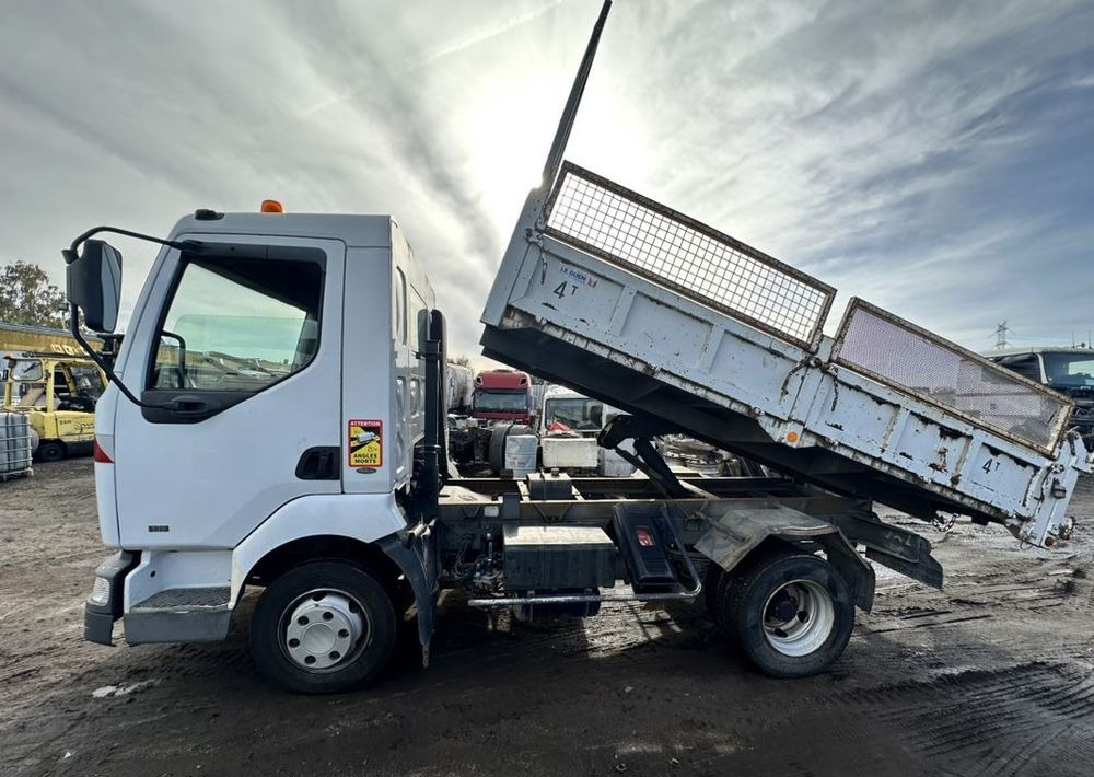 Renault Midlum 135 DXi - Autocarro ribaltabile: foto 2 Renault Midlum 135 DXi - Autocarro ribaltabile: foto 2