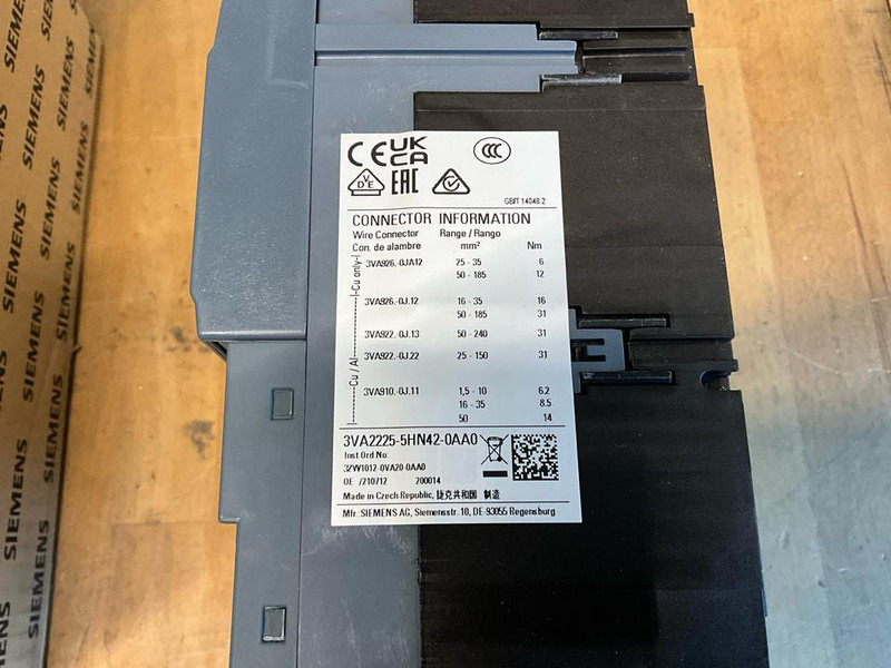 Siemens 3VA2 - Attrezzo/ Attrezzature: foto 4 Siemens 3VA2 - Attrezzo/ Attrezzature: foto 4
