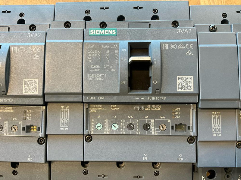 Siemens 3VA2 - Attrezzo/ Attrezzature: foto 4 Siemens 3VA2 - Attrezzo/ Attrezzature: foto 4