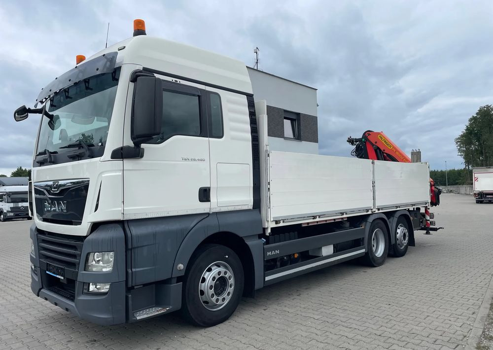 MAN TGX 26.460 HDS, PALFINGER PK 180002-EH, PILOT! - Autocarro con pianale/ Cassone fisso, Camion con gru: foto 1 MAN TGX 26.460 HDS, PALFINGER PK 180002-EH, PILOT! - Autocarro con pianale/ Cassone fisso, Camion con gru: foto 1