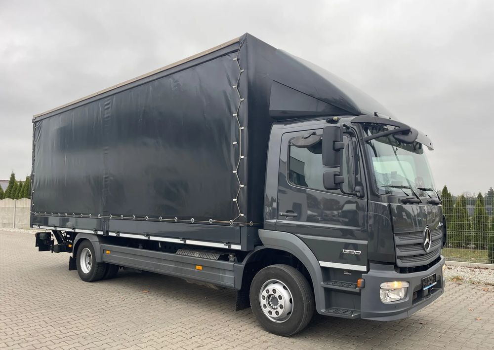 Mercedes-Benz ATEGO 1230 - Camion centinato: foto 1 Mercedes-Benz ATEGO 1230 - Camion centinato: foto 1