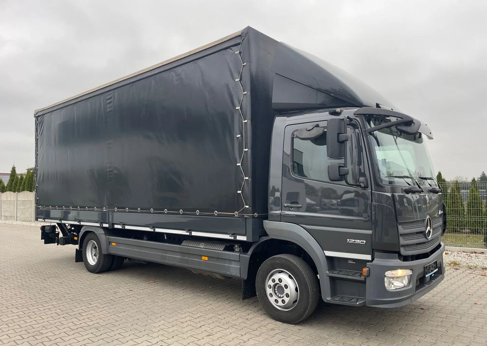 Mercedes-Benz ATEGO 1230 - Camion centinato: foto 4 Mercedes-Benz ATEGO 1230 - Camion centinato: foto 4