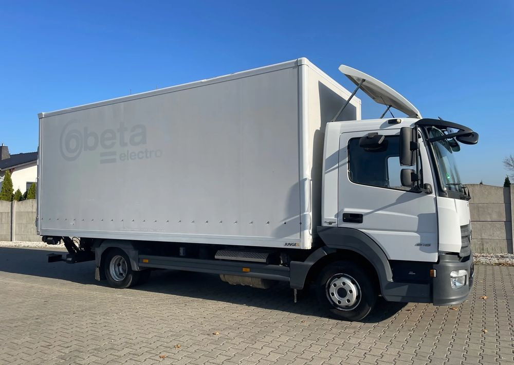 Mercedes-Benz ATEGO 816,ładowność 3,1 tony! - Autocarro furgonato: foto 3 Mercedes-Benz ATEGO 816,ładowność 3,1 tony! - Autocarro furgonato: foto 3
