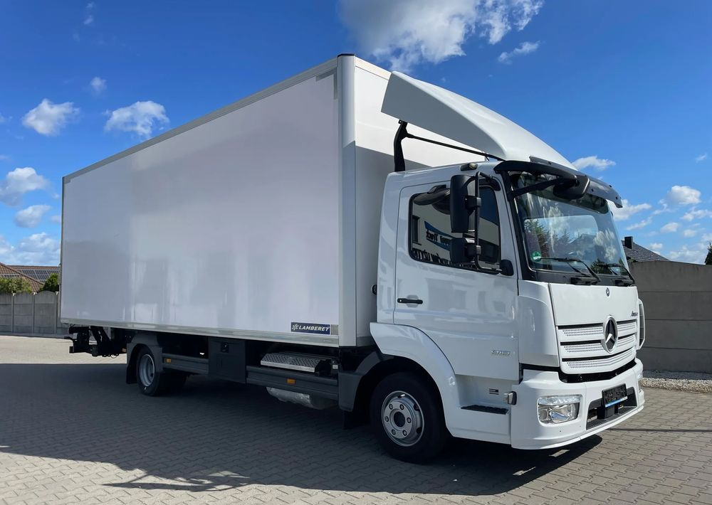 Mercedes-Benz ATEGO 818, IZOTERMA OGRZEWANA! - Autocarro furgonato: foto 3 Mercedes-Benz ATEGO 818, IZOTERMA OGRZEWANA! - Autocarro furgonato: foto 3