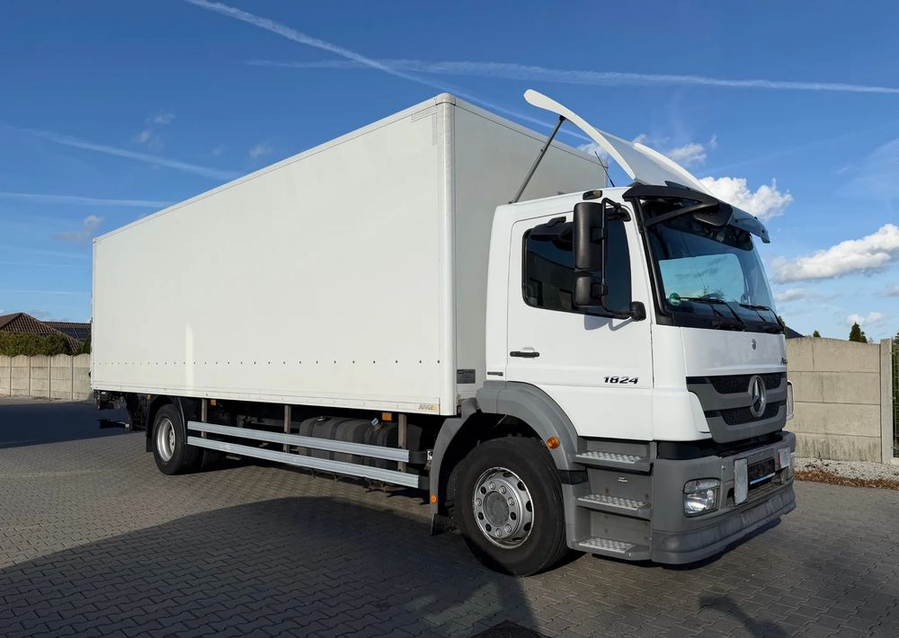 Mercedes-Benz AXOR 1824, EURO 5,KLIMA, KONTENER 8,5 m! - Autocarro furgonato: foto 4 Mercedes-Benz AXOR 1824, EURO 5,KLIMA, KONTENER 8,5 m! - Autocarro furgonato: foto 4