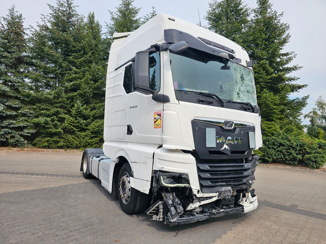 MAN TGX 18.510 XXL INTARDER - Motor , Rahmen 100% OK - Trattore stradale: foto 1 MAN TGX 18.510 XXL INTARDER - Motor , Rahmen 100% OK - Trattore stradale: foto 1
