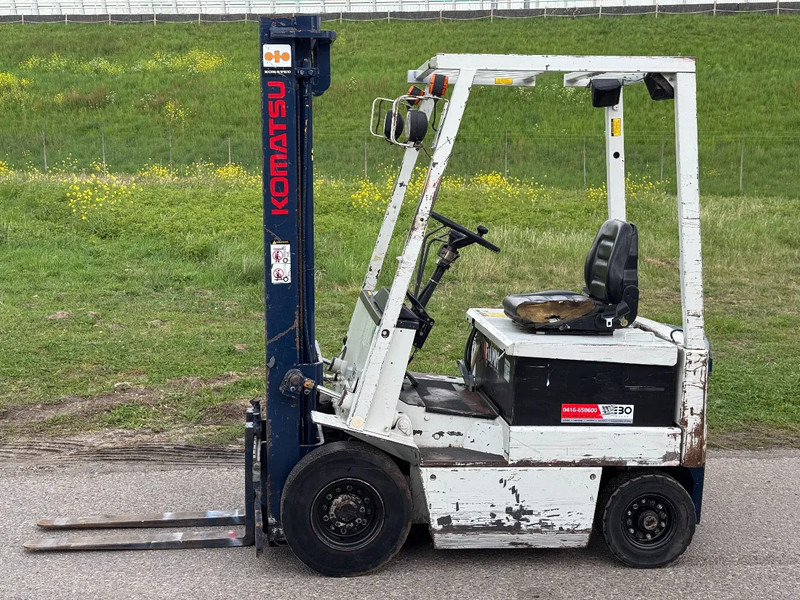 Komatsu Elektrische FB15-5 - Carrello elevatore elettrico: foto 2 Komatsu Elektrische FB15-5 - Carrello elevatore elettrico: foto 2
