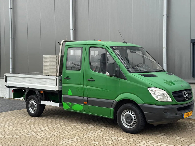 Mercedes-Benz Sprinter 311 311 CDI 2.2 pick-up bakwagen - Furgone con cassone fisso: foto 4 Mercedes-Benz Sprinter 311 311 CDI 2.2 pick-up bakwagen - Furgone con cassone fisso: foto 4