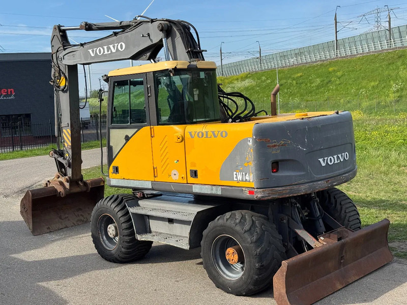 Volvo EW140 - Escavatore gommato: foto 3 Volvo EW140 - Escavatore gommato: foto 3