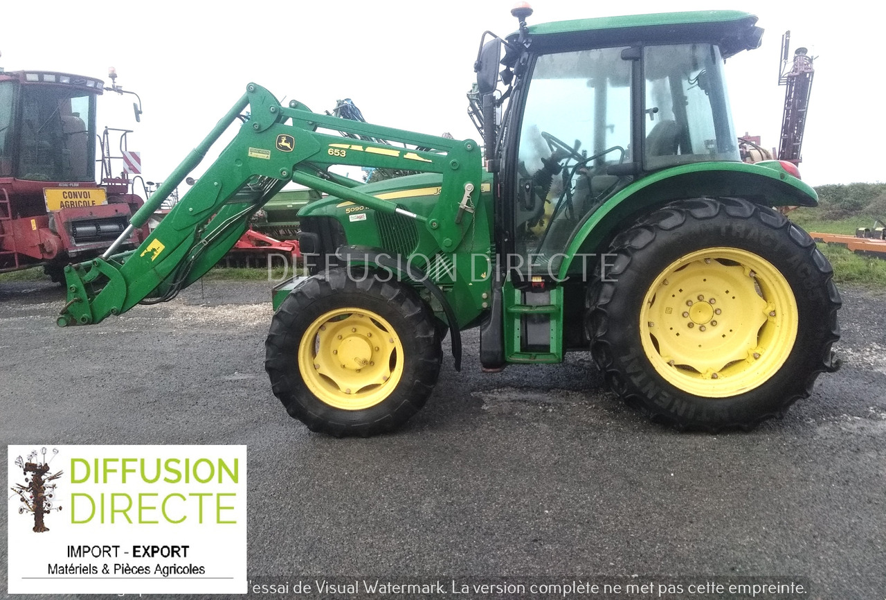 JOHN DEERE TRACTEUR AGRICOLE 5090 M - Trattore: foto 1 JOHN DEERE TRACTEUR AGRICOLE 5090 M - Trattore: foto 1