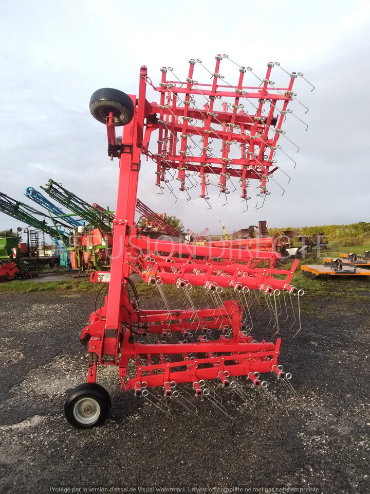 KLIMZA HERSE ETRILLE 9M - Erpice strigliatore: foto 3 KLIMZA HERSE ETRILLE 9M - Erpice strigliatore: foto 3