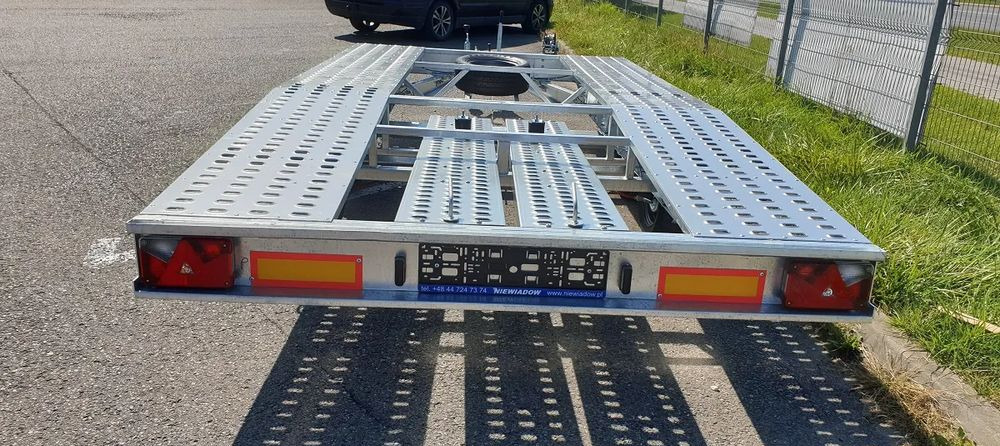 Niewiadów JUPITER 4x2,1m R13C NOWY MODEL - Rimorchio per auto: foto 3 Niewiadów JUPITER 4x2,1m R13C NOWY MODEL - Rimorchio per auto: foto 3