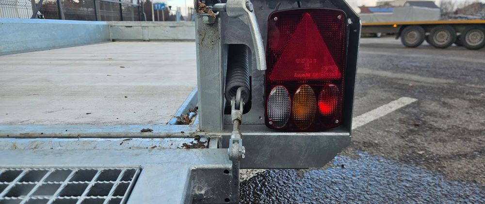 TEMARED HENRA BUILDER 4017 - Rimorchio trasporto macchine operatrici: foto 5 TEMARED HENRA BUILDER 4017 - Rimorchio trasporto macchine operatrici: foto 5