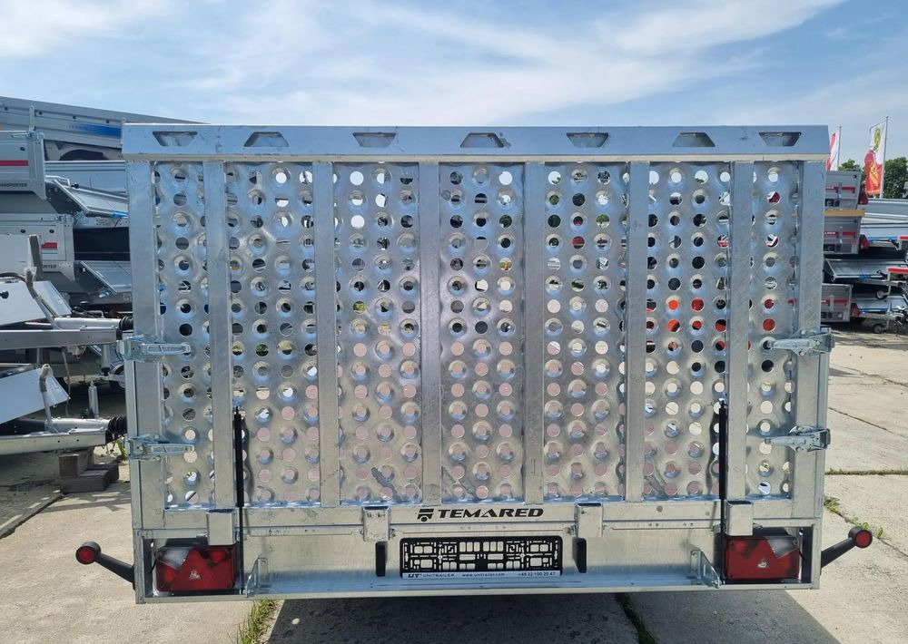 TEMARED UNIVERSAL 5121/3 3.5T R10C SKLEJKA - Rimorchio pianale/ Cassonato: foto 4 TEMARED UNIVERSAL 5121/3 3.5T R10C SKLEJKA - Rimorchio pianale/ Cassonato: foto 4
