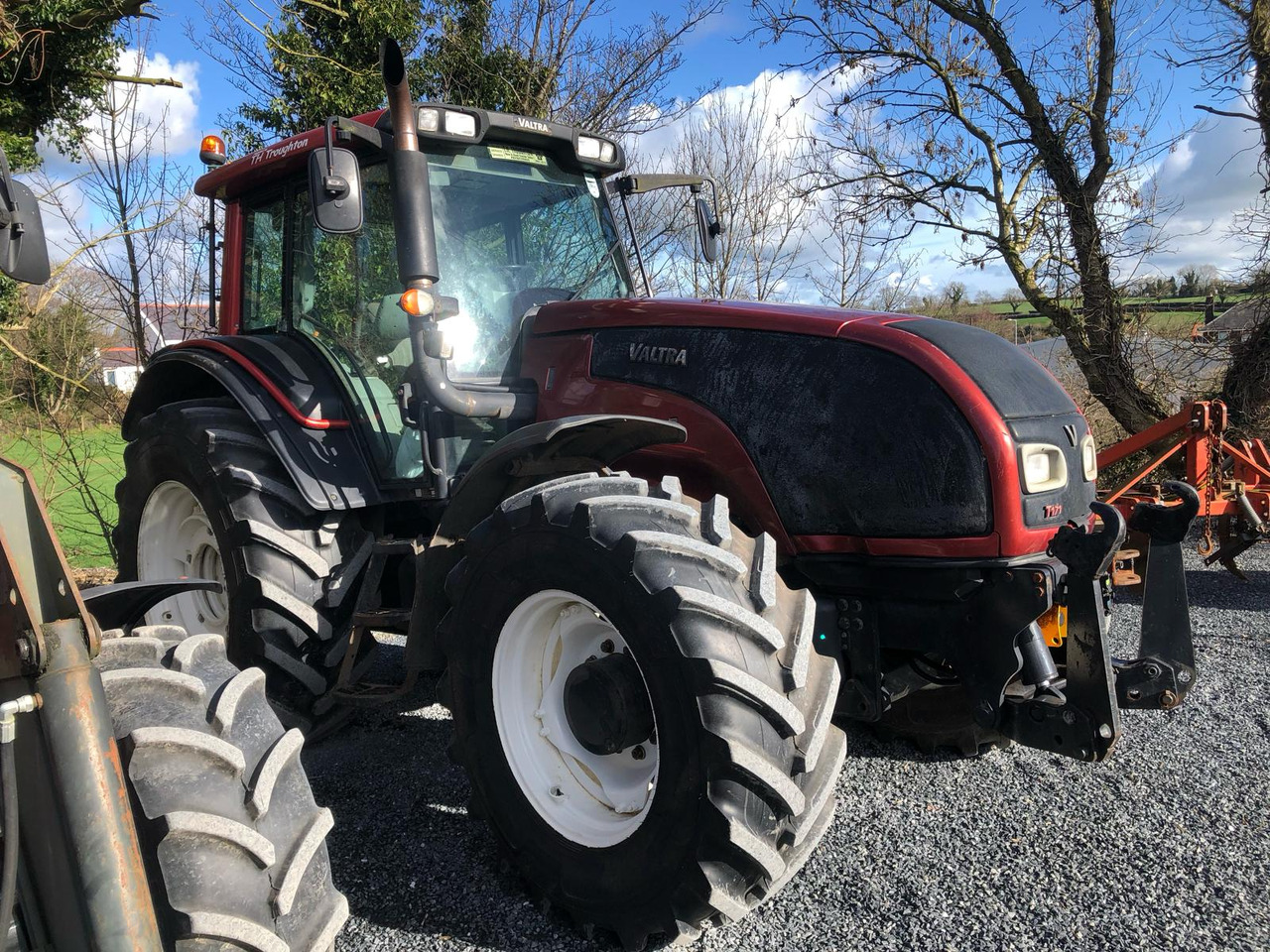 2009 Valtra T171 with front PTO - Trattore: foto 2 2009 Valtra T171 with front PTO - Trattore: foto 2