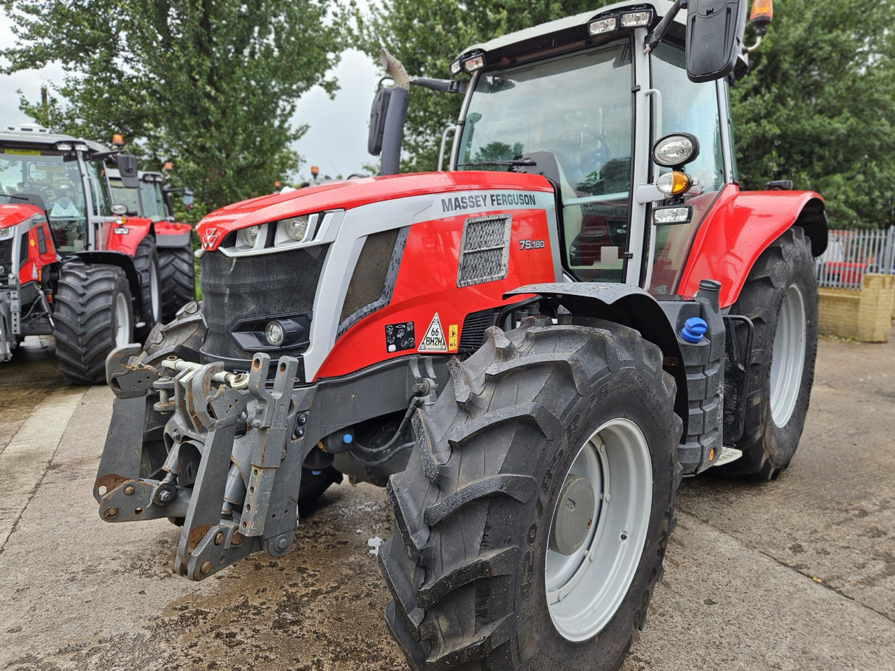 2022 MF 7S.180 Front PTO - Trattore: foto 2 2022 MF 7S.180 Front PTO - Trattore: foto 2