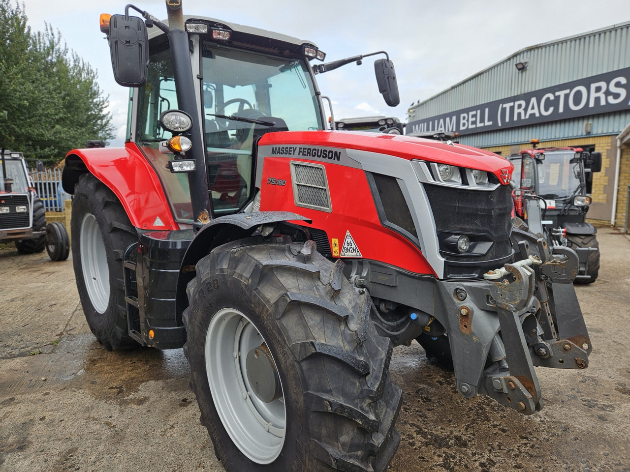 2022 MF 7S.180 Front PTO - Trattore: foto 1 2022 MF 7S.180 Front PTO - Trattore: foto 1