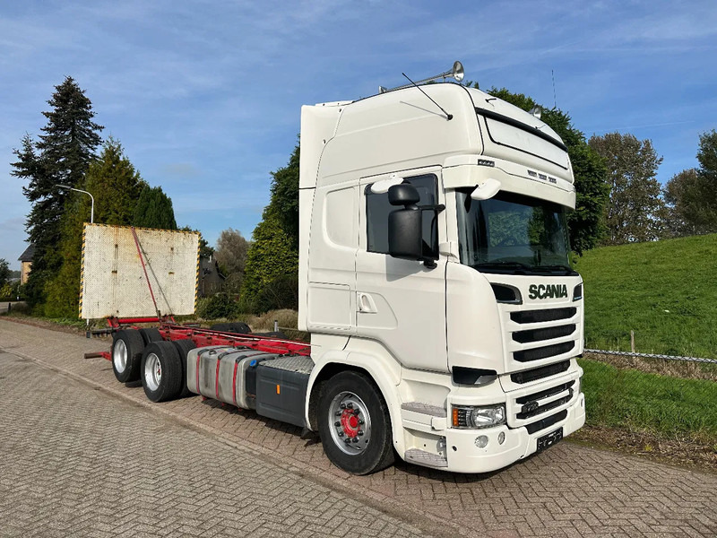 Scania R730 V8 FULL AIR-6X2-RETARDER- EUR6- - Autocarro telaio: foto 4 Scania R730 V8 FULL AIR-6X2-RETARDER- EUR6- - Autocarro telaio: foto 4