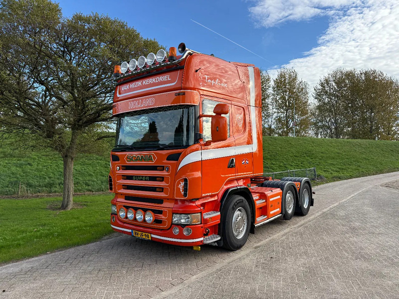 Scania R560 V8 Manual-Retarder-6x2 TOP NL TRUCK - Trattore stradale: foto 1 Scania R560 V8 Manual-Retarder-6x2 TOP NL TRUCK - Trattore stradale: foto 1
